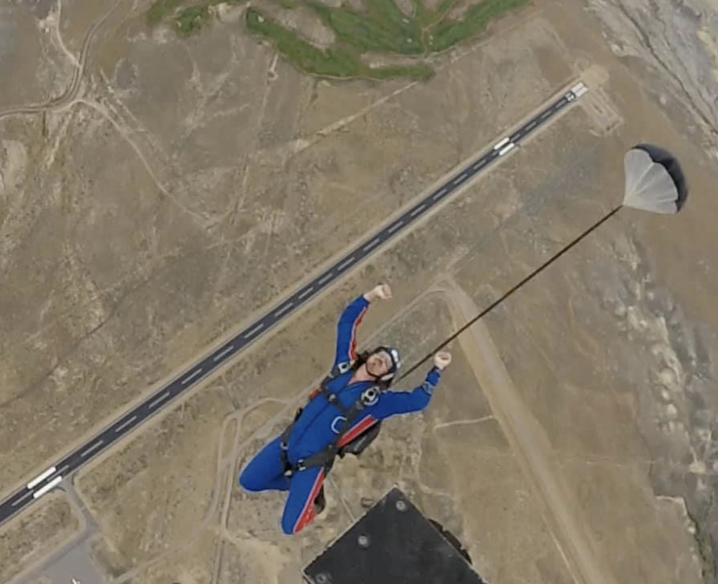 a license skydiving contest in delta colorado
