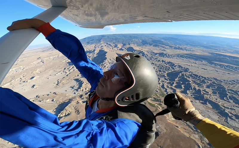 StudentExit learn to skydive online